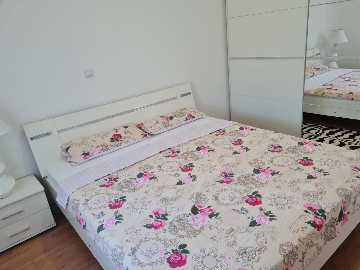 Apartment Nora Near The Beach PUY Exterior foto